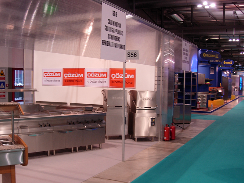 HOST 2005